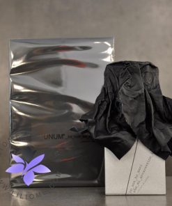 عطر ادکلن اونوم ایو نون هو مانی چی می آکرزینو ایل وولتو-Unum Io Non Ho Mani Che Mi Accarezzino il Volto